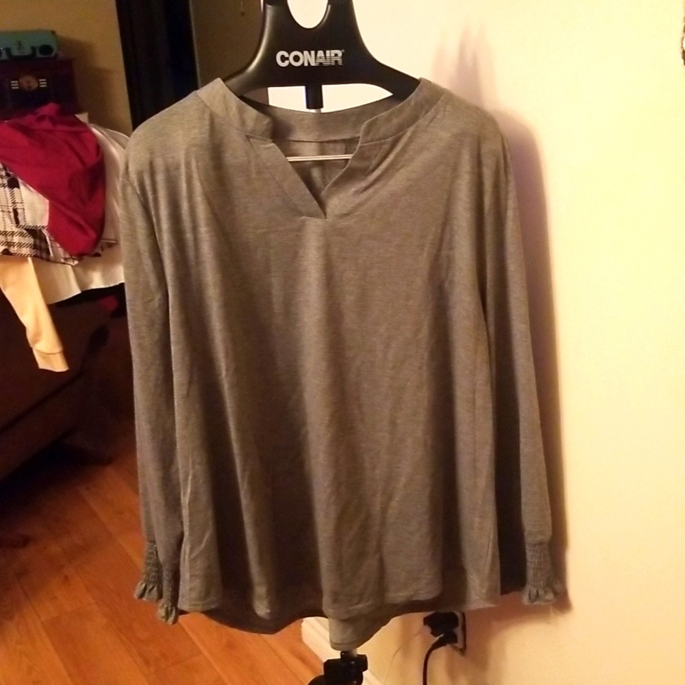 Gray Long Sleeve Tee 2X